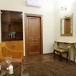 Boomerang Business Hotel
