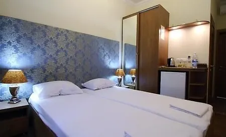 Boomerang Business 3* Odessa