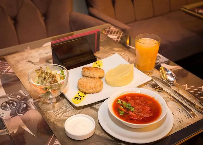 Boomerang Business 3*